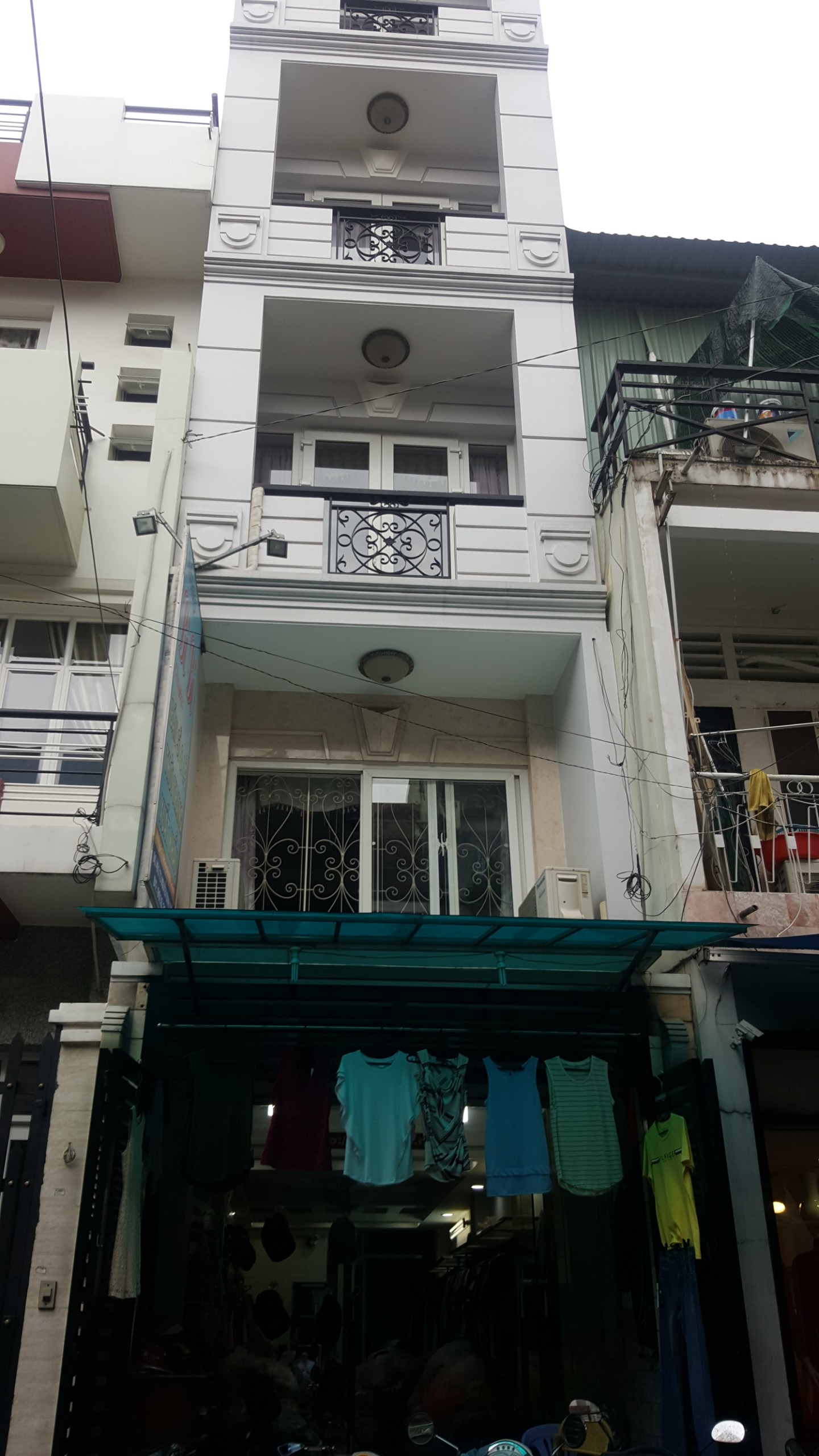 Bán nhà siêu rẻ mặt tiền Trần Bình Trọng quận 5, 4 tầng nhà mới giá chỉ hơn 21.8 tỷ