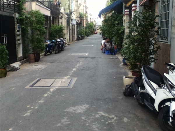 Nhà HXT 3 lầu Đông Hồ (4.2 x 16.5) 70m2 P. 8, Q.Tân bình. Giá 7.4 Ty