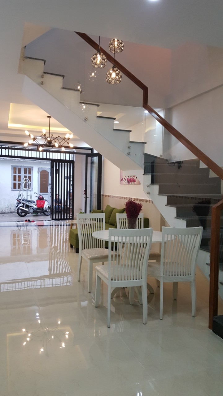 Còn một căn duy nhất tại HXH Nguyễn Trãi q5,Giá chỉ 7.3, nhà mới đẹp lung linh.