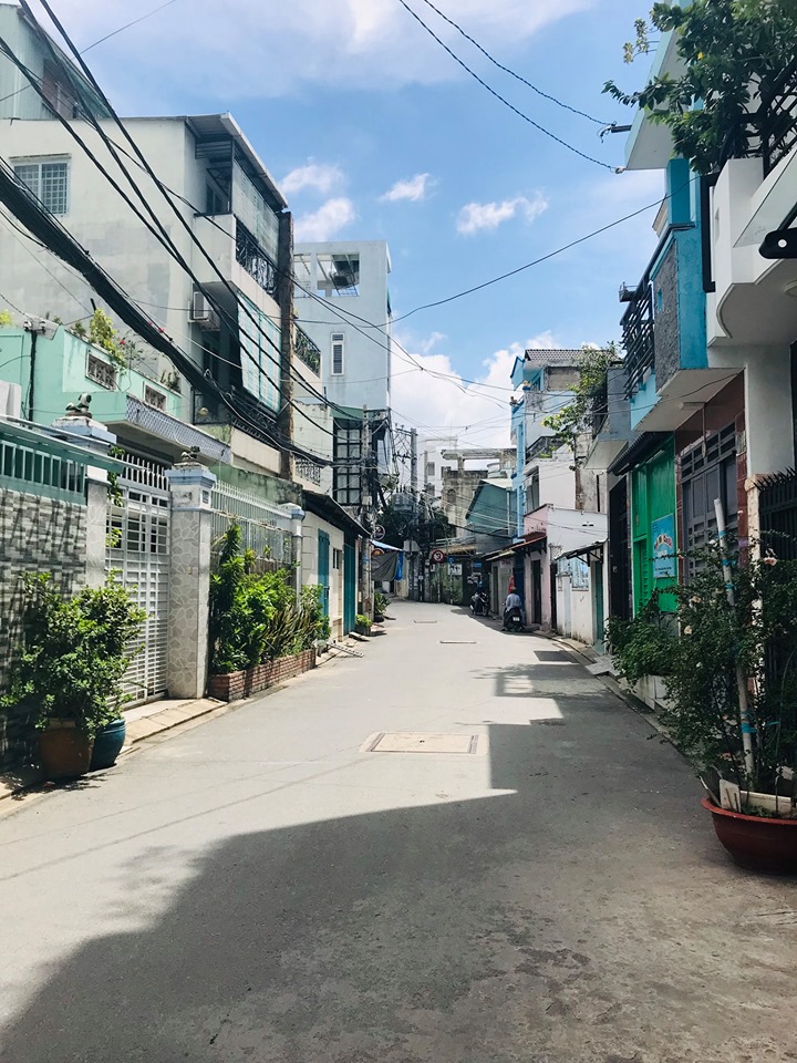 Bán Nhà Quận 10, Xe Hơi Đỗ Cửa, Giá 3,2 tỷ