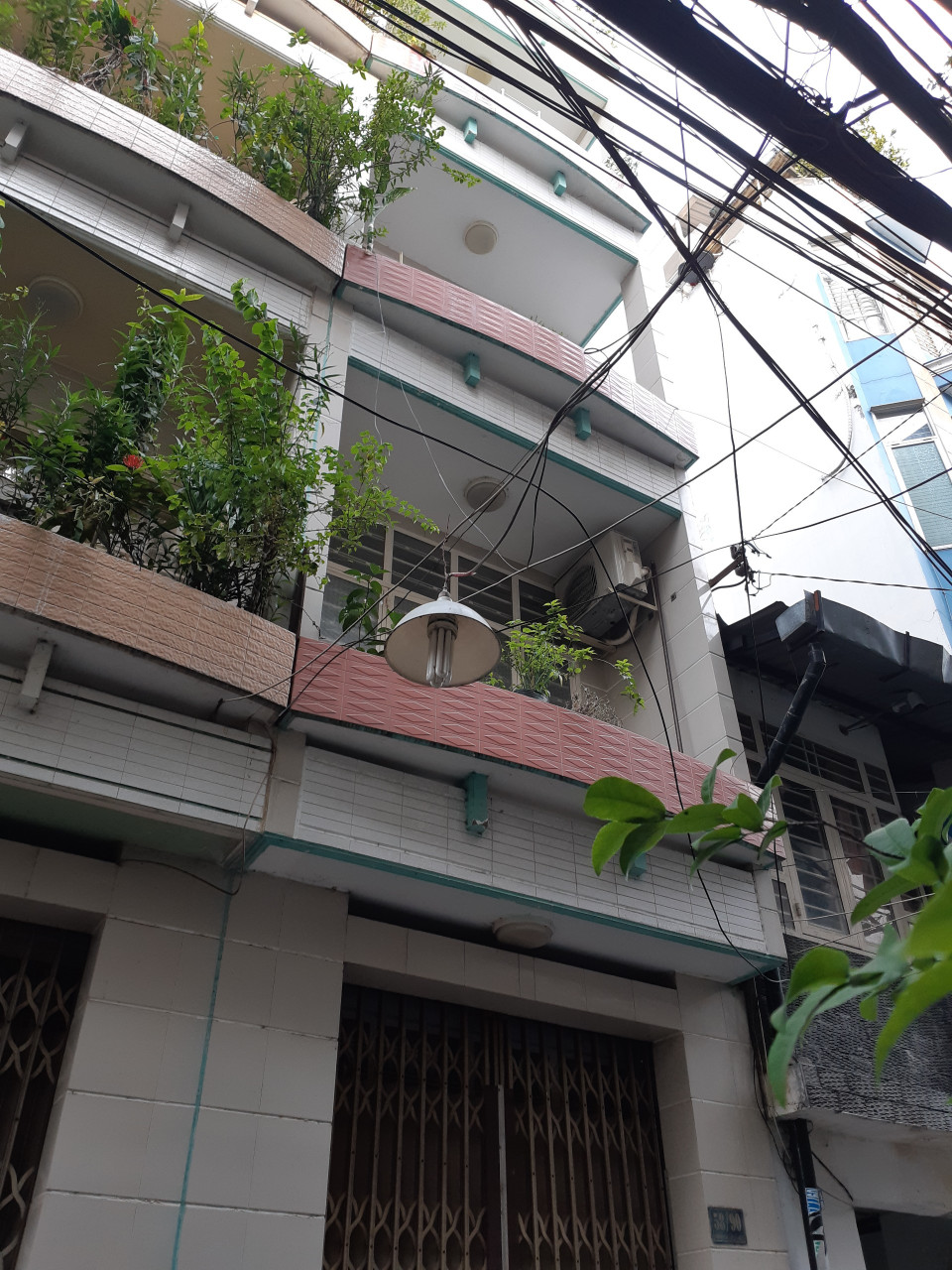 Hot nhất Q5! Bán nhà Nguyễn Văn Cừ, 4*13m, 3 tấm, giá 10.7 tỷ TL