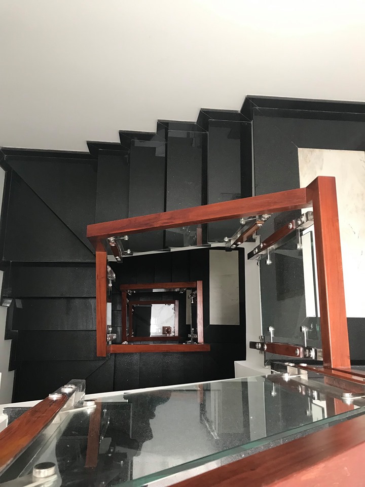 Bán Nhà Phan Đăng Lưu, 50m2 HXH Giá 7,1 Tỷ