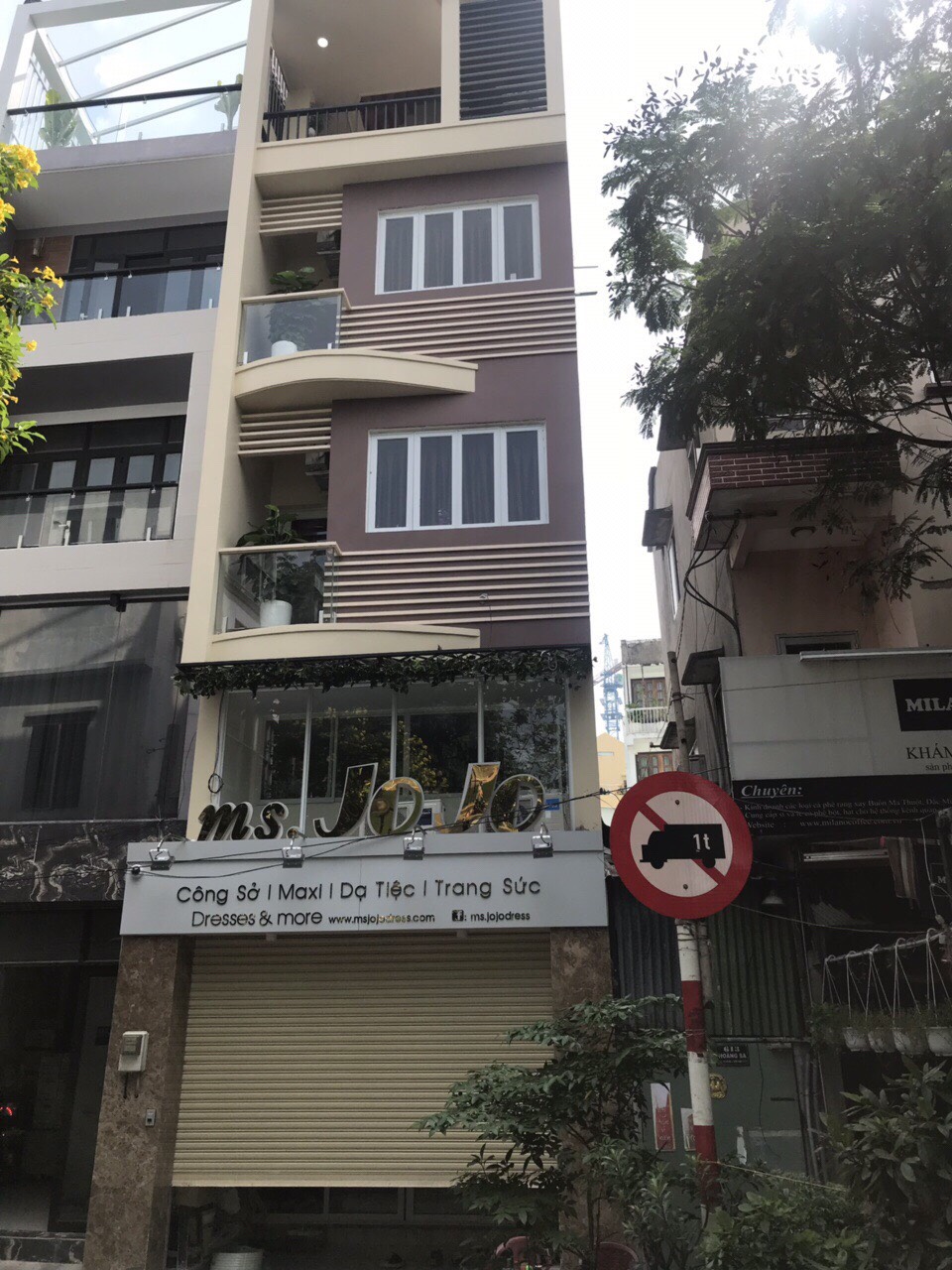 Chính chủ bán gấp nhà mặt tiền kinh doanh thời trang vip đường Nguyễn Trãi, P2, Q5. DT 4x18m 5 lầu