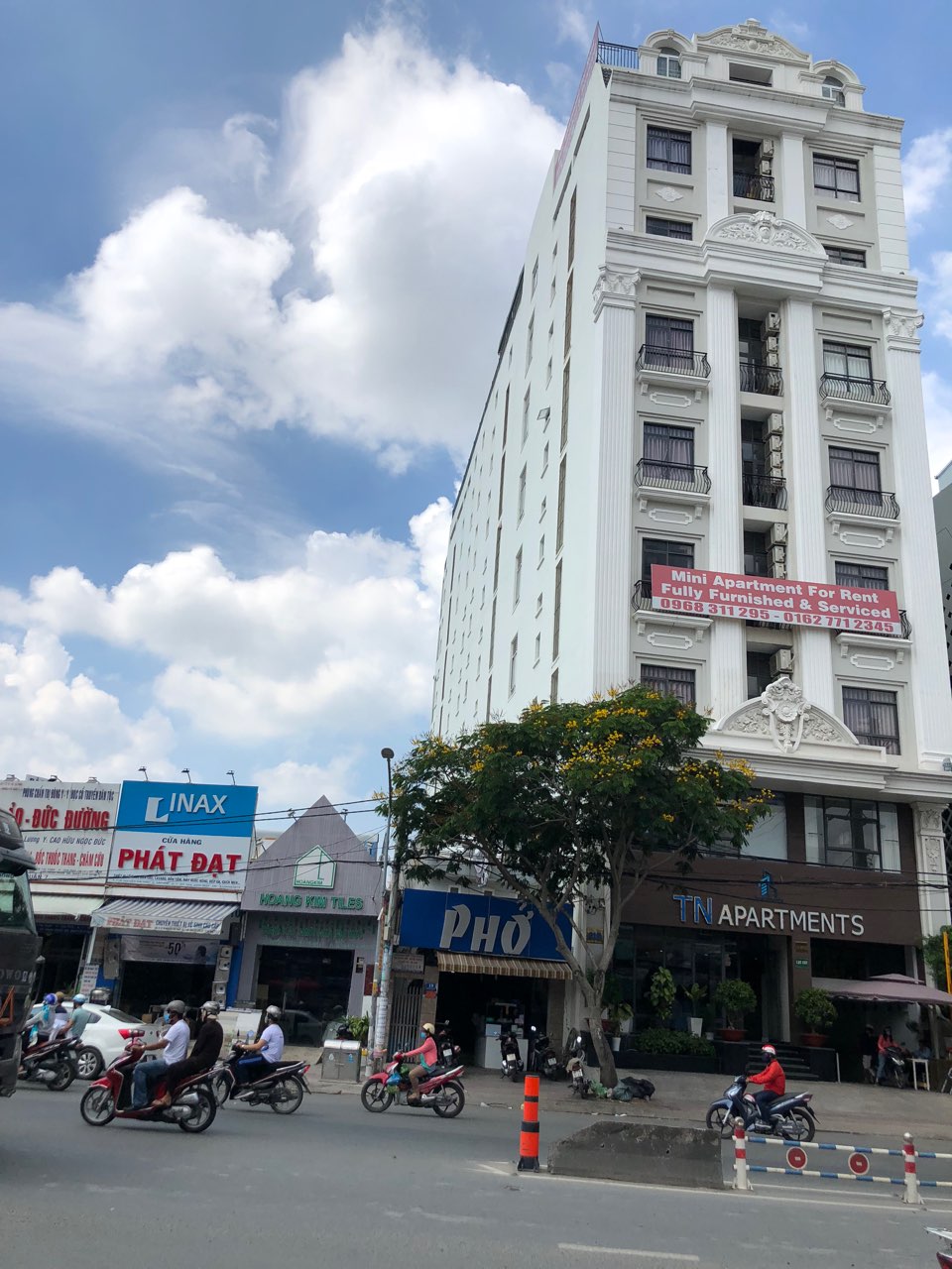 Cho thuê tòa nhà MT Nguyễn Thị Minh Khai, P. ĐK, Q.1, DT: 14x20m, Gía thuê 580tr/th