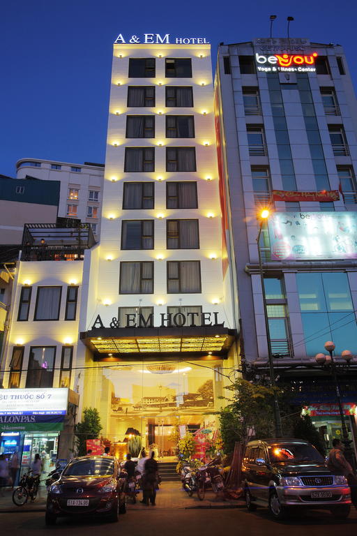 Cho thuê khách sạn 2 sao đường Bùi Thị Xuân,P.Bến Thành,quận 1.Giá 20.000 USD