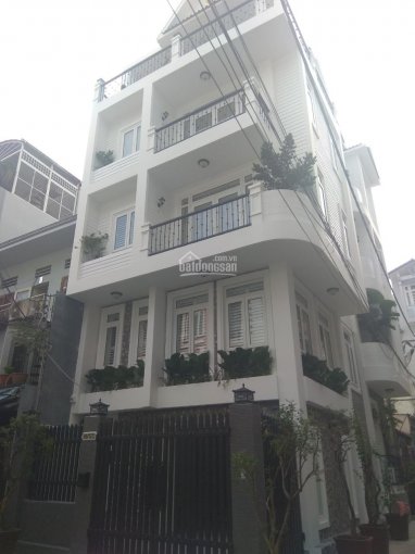 Bán nhà vip 38 Nguyễn Văn Trỗi, Q. Phú Nhuận, 4.5x20m, 3 lầu, góc 2 MT vuông vức, không lộ giới