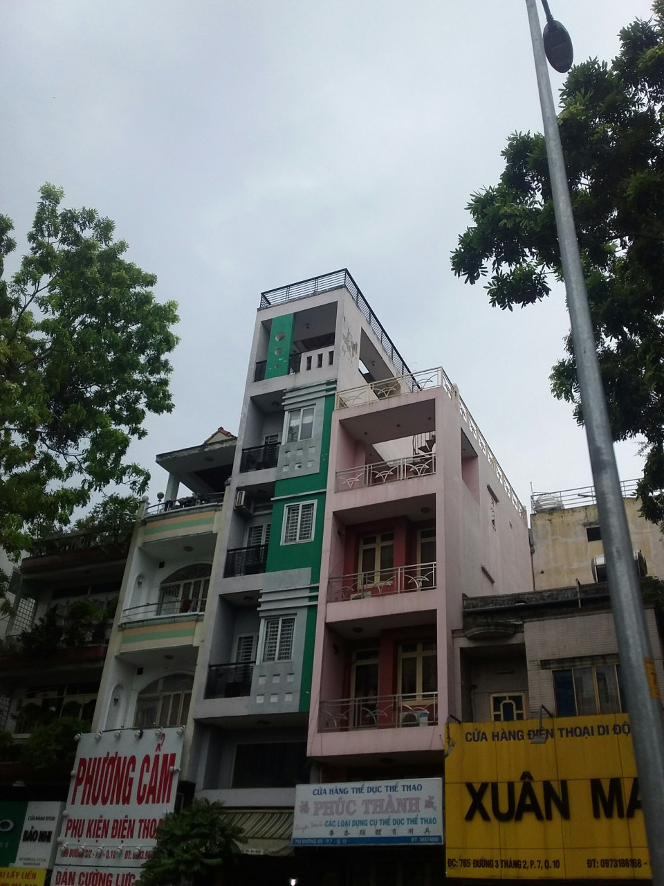 Bán nhà hẻm 5 mét, 4 tầng ở liền đường Nguyễn Biểu, quận 5