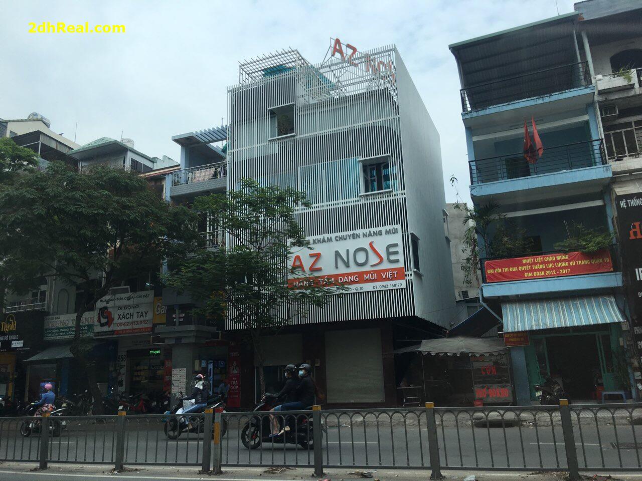 Bán nhà mặt phố Lý Thường Kiệt, Q10, diện tích 4,8m x 18m, đối diện nhà thi đấu Phú Thọ