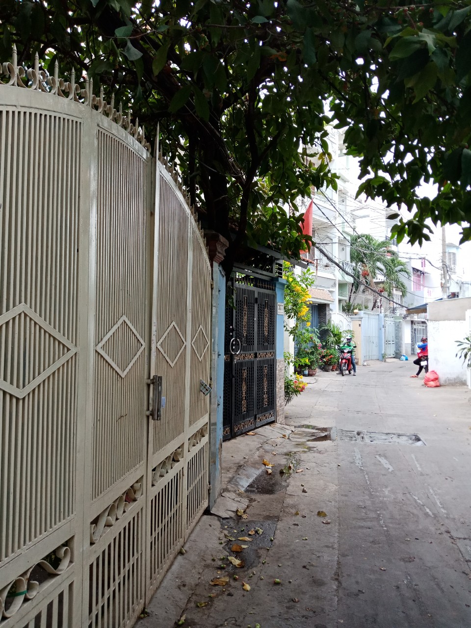 Định cư  bán nhà (5x17m) hẻm 6m, Phan Văn Trị, đối diện emart , p5, Gò Vấp.