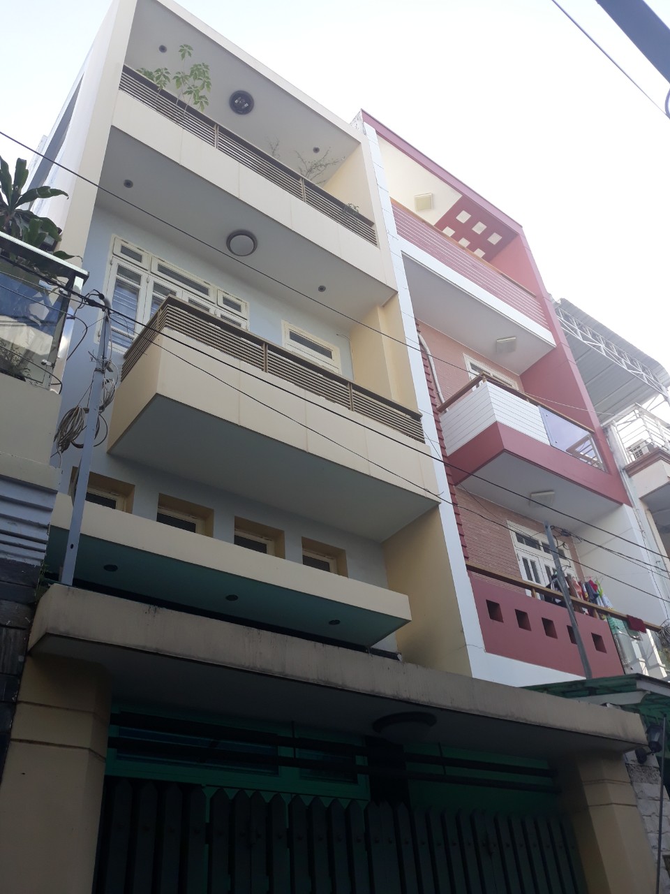 Bán nhà  2 lầu  mặt tiền nội bộ Lê Đức Thọ( Sát bên sân tennis Hoàng Long) , dt(5x18m), Gò Vấp.