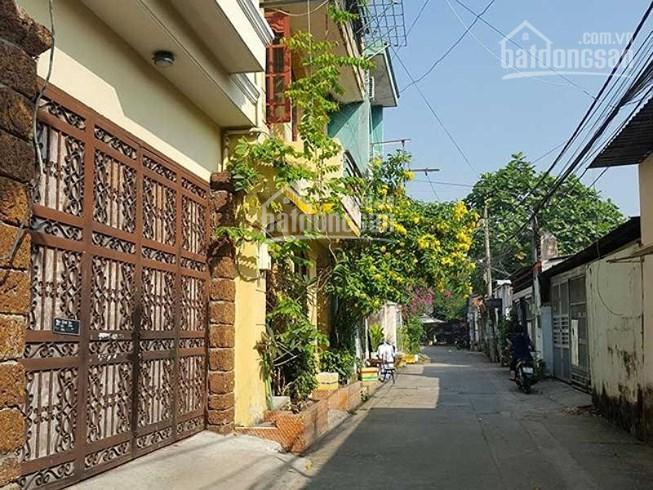 Bán nhà mặt tiền đường Võ Văn Tần-Nguyễn Thị Minh Khai, Quận 3. DT:11x21m