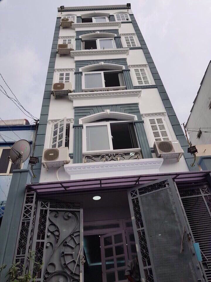 Bán nhà Siêu phẩm Q5, thua độ banh trả nợ cần bá gấp DT đẹp, KC cực chuẩn
