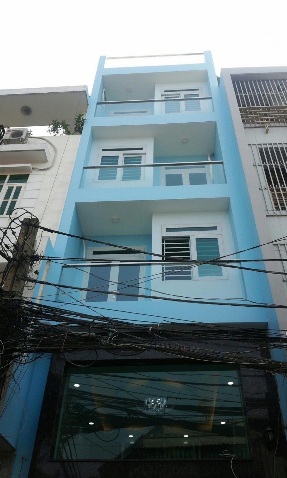 Bán nhà hẻm 8m Trần Hưng Đạo, quận 5, (5x14m), công nhận 70m2 nhà đẹp lung linh giá 9.5 tỷ.