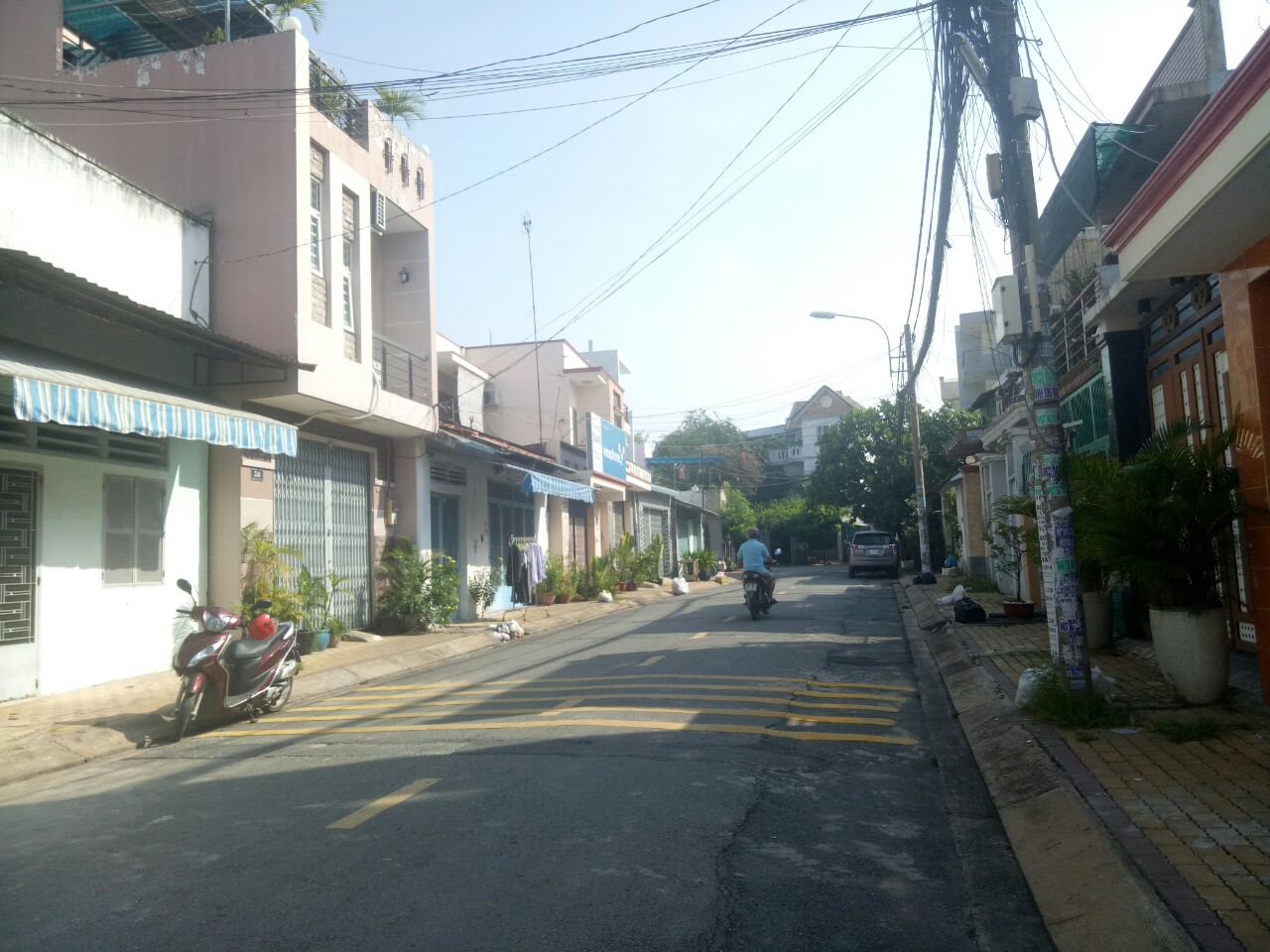 Bán nhà đường Trịnh Hoài Đức, phường Hiệp Phú,quận 9.