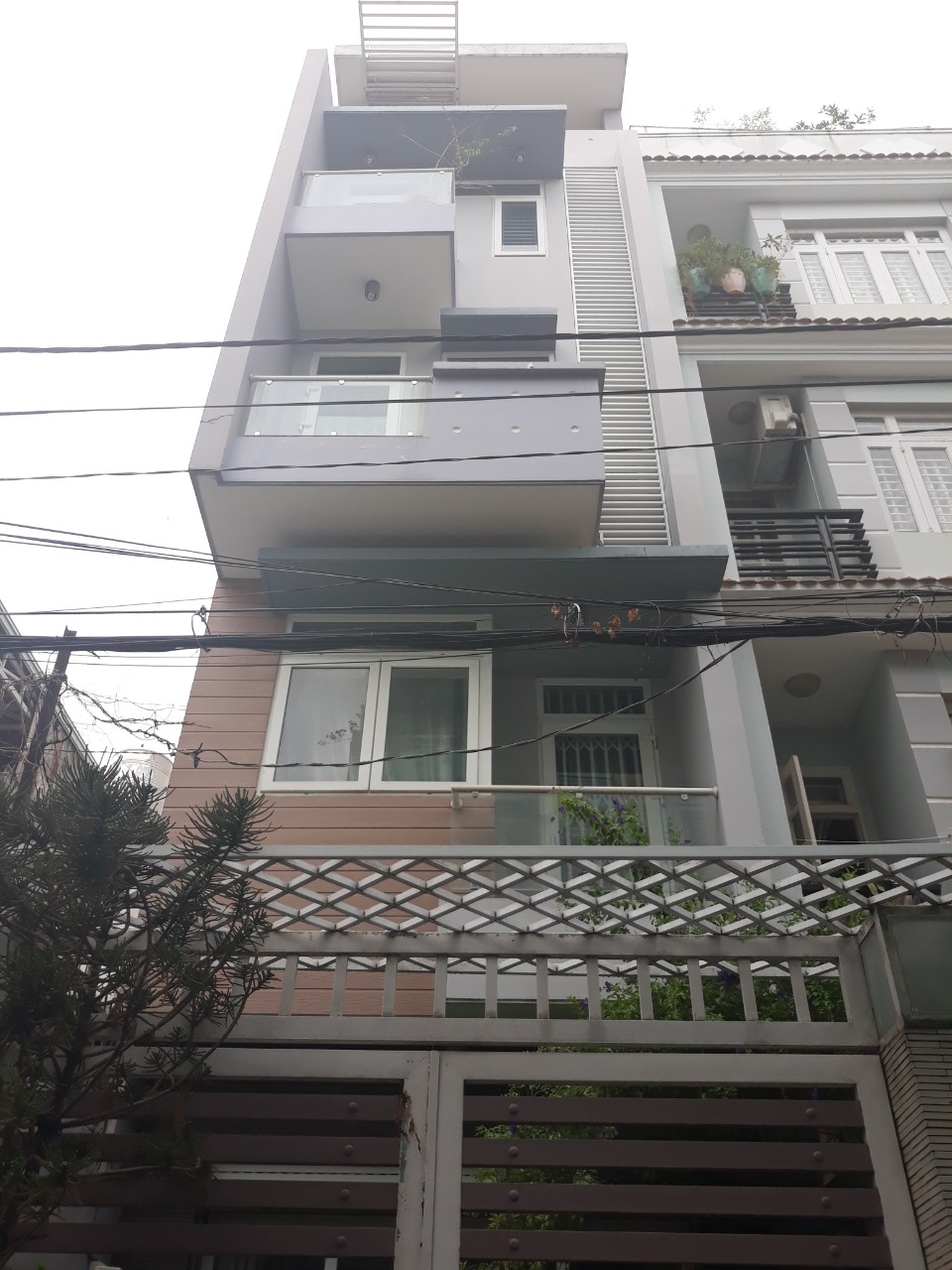 Bán nhà riêng tại đường Lê Hồng Phong, Phường 1, Quận 5, TP. HCM, 51m2, giá 7.8 tỷ.