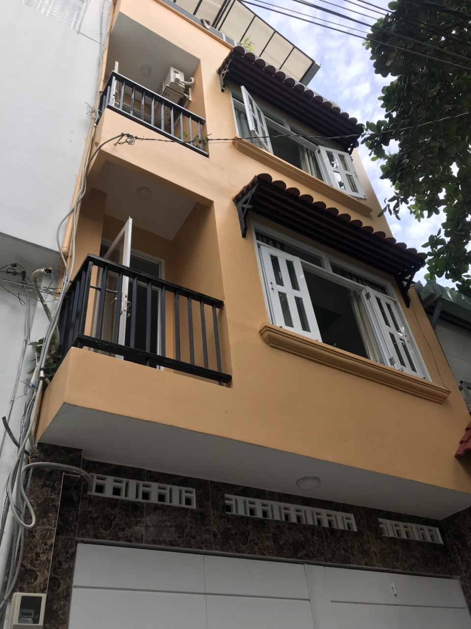 Xuất cảnh bán nhà mặt phố Bành Văn Trân, Q. Tân Bình, 4x18m nhà 3 tấm mới đẹp giá rẻ