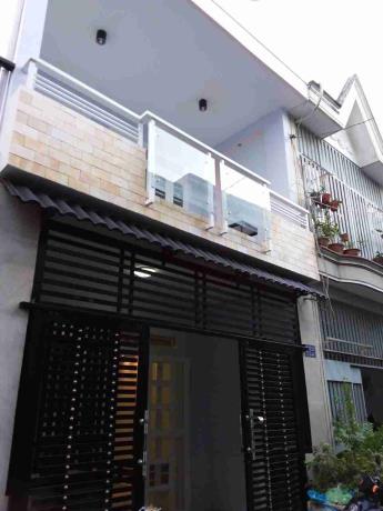 Tôi Cần bán nhà tại đường Quang Trung, P14, DT 4 x 14 m, 1 trệt 1 lầu; giá 4.5  tỷ, LH 0941959368