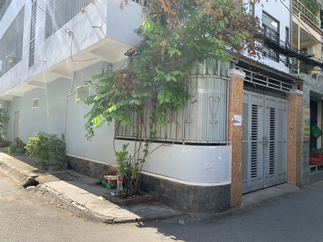 Cần bán gấp căn nhà phố mặt tiền đường Nguyễn Đức Quý căn góc hai mặt tiền, khu An Phú An Khánh quận 2