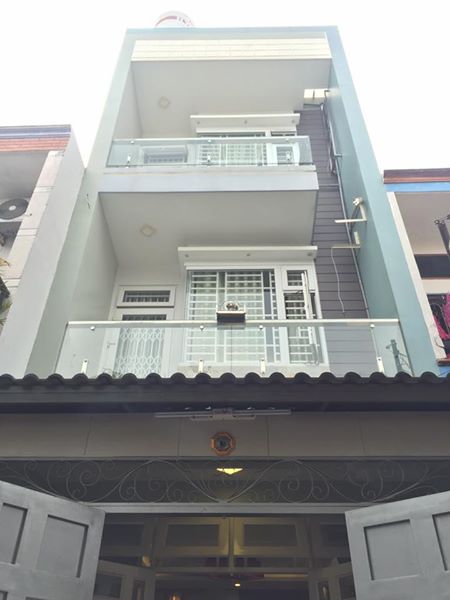 Bán nhà mặt tiền Nhiêu Tâm, phường 5, quận 5, 4.2x30m 2 lầu khu phố kinh doanh sỉ vàng Sài Gòn. 
