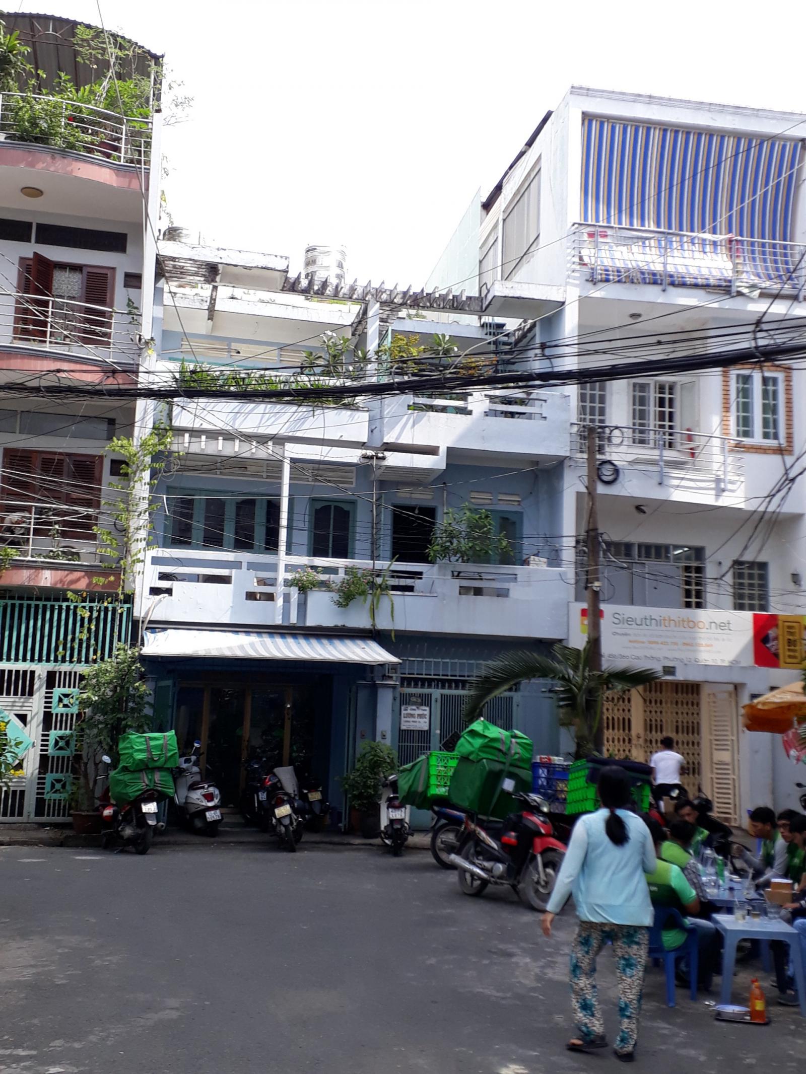 Hot! Bán nhà mặt tiền đường Võ Văn Kiệt, quận 5, DT: 4,2 x 17m, 3 lầu mới, chỉ 15,5 tỷ