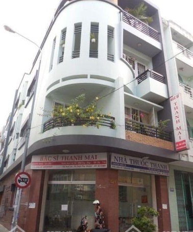 Nhà cho thuê góc 2 mặt tiền đường Nguyễn Trãi,quận 1, 4 lầu,Giá 150 triệu