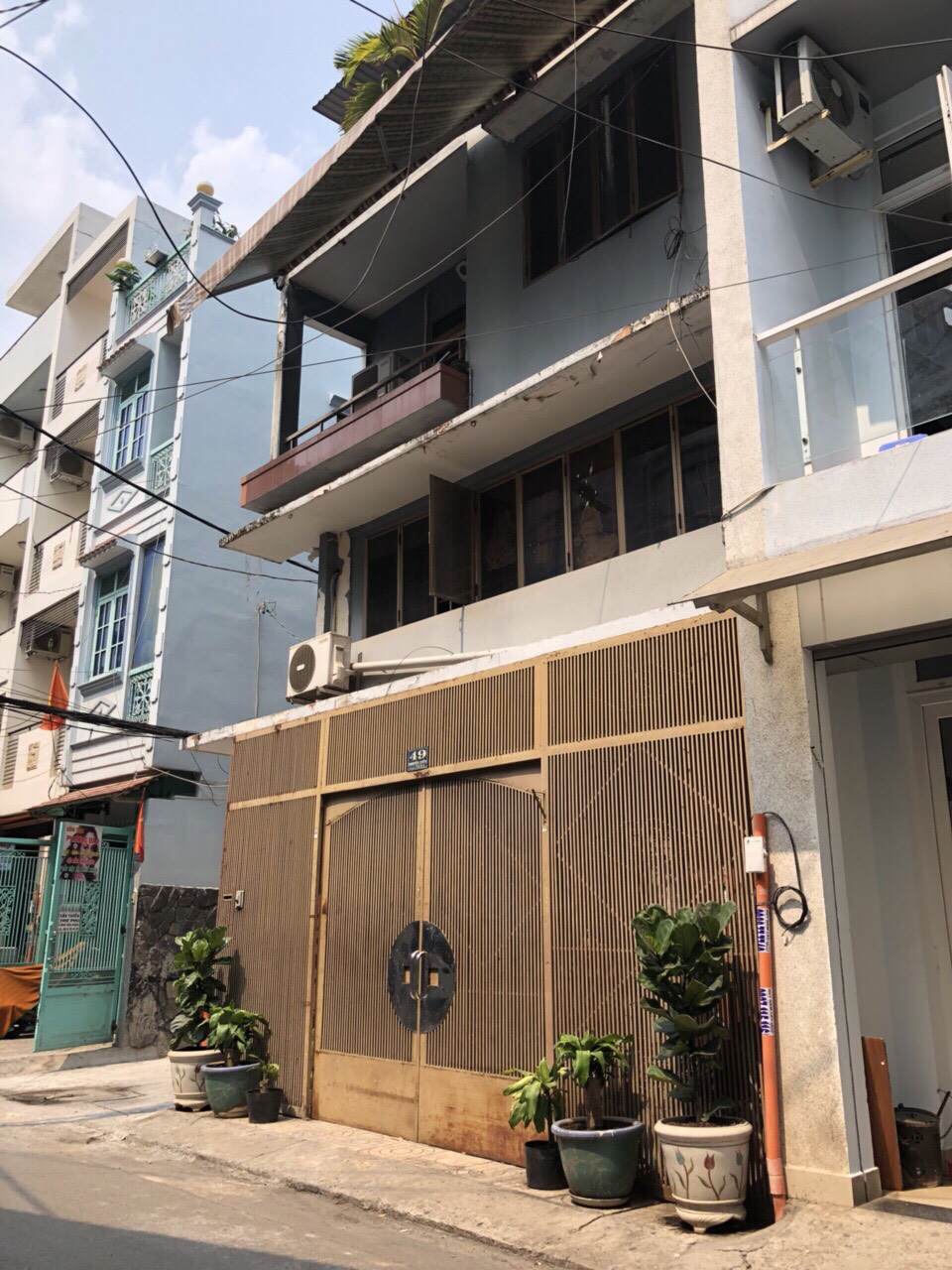 Bán nhà mặt phố Quận 1,bán gấp nhà Trần Quang Khải 4,04 x 23 nở hậu 5,4 nhà 4 lầu