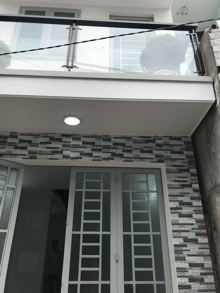  Nhà bán mặt đường Huỳnh Thị Phụng p4 q8. Giá 3.15ty thương lượng.
