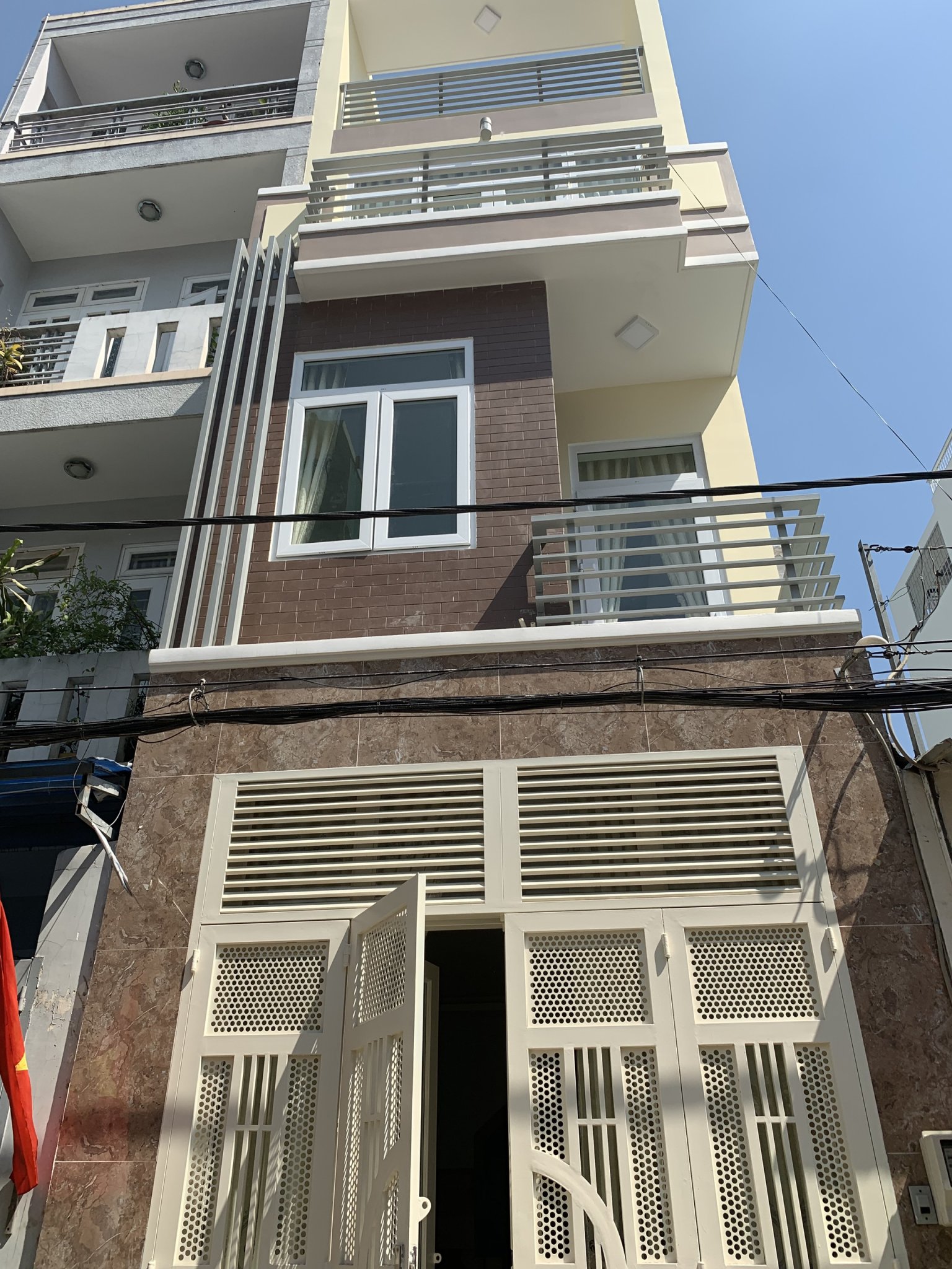 Chính chủ  bán nhà HXH 12m Hoàng Hoa Thám, TB, cho thuê 25tr, chỉ hơn 9 tỷ.