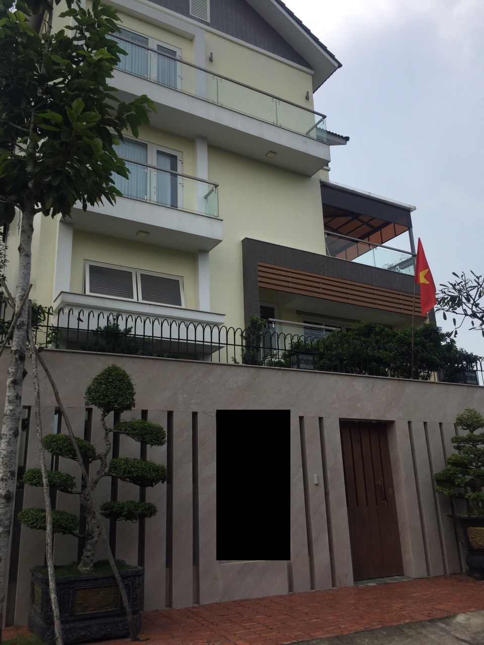Bán Nhà phường An Phú – Quận 2 – FULL nội thất – giá thương lượng 