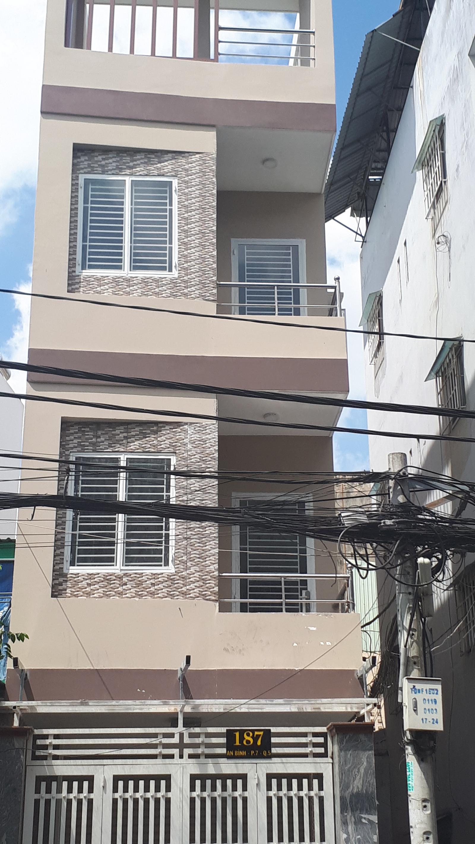 Bán nhà đường 3/2 hẻm 458 rộng 6m, Q10, đường trước nhà 12m, nhà mới xây 3 lầu đã hoàn công