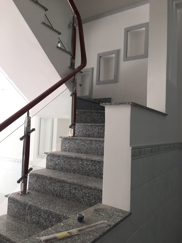 Bán Nhà Khu VIP Phú Nhuận,  4,1x11, HXH, 4 Phòng Ngủ Giá 6,2 Tỷ
