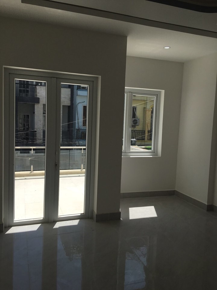 Bán Nhà Khu VIP Phú Nhuận,  4,1x11, HXH, 4 Phòng Ngủ Giá 6,2 Tỷ