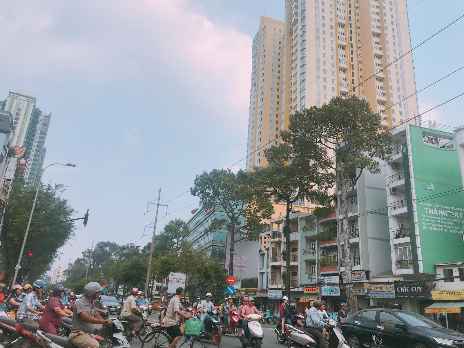 Bán nhà mặt tiền đường Nguyễn Biểu - Trần Hưng Đạo, Quận 5 (3.6 x17m), trệt, 4 lầu, giá 16.5 tỷ