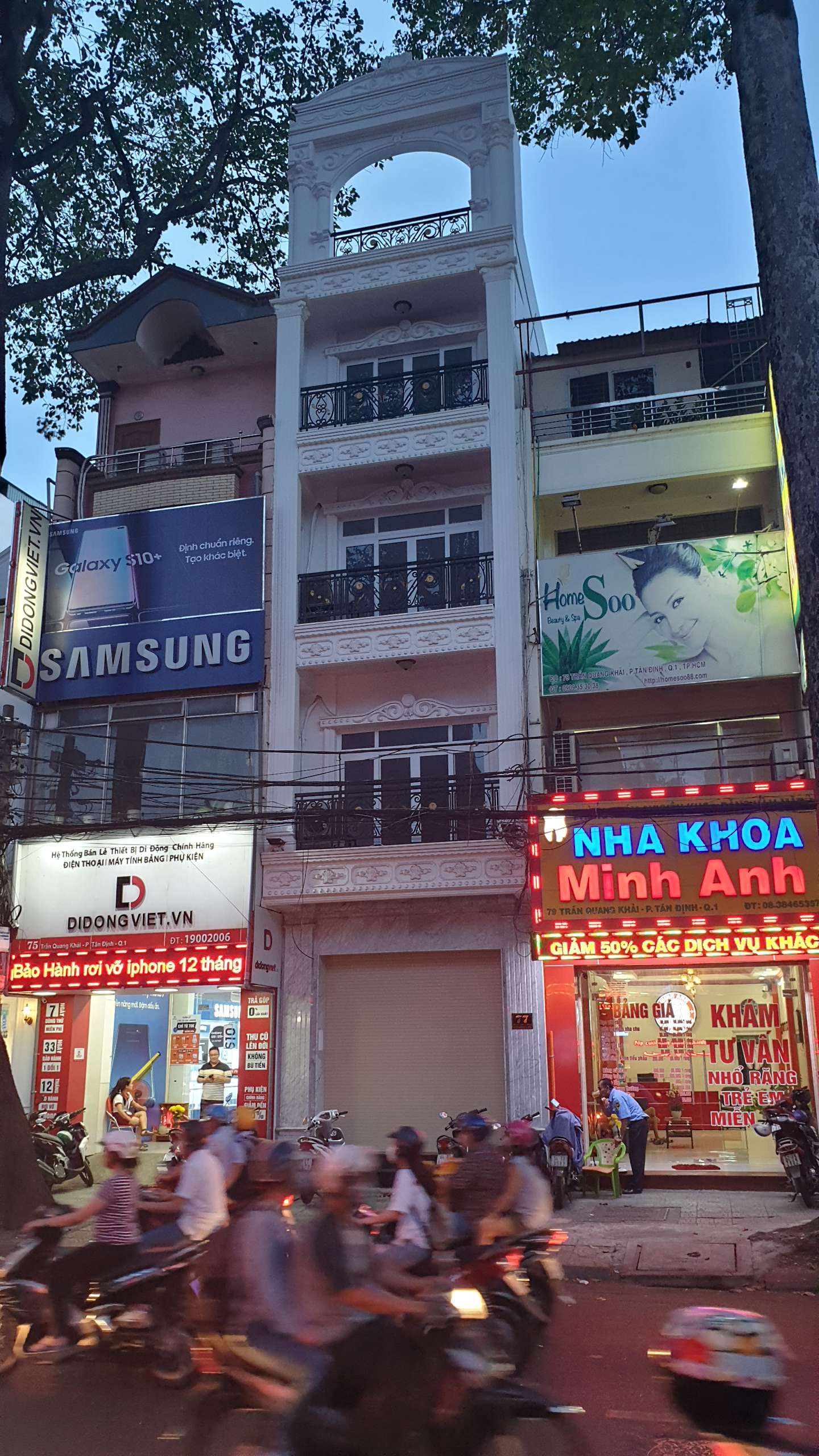 Nhà cho thuê mặt tiền 93 Trần Quang Khải, Phường Tân Định, quận 1.Giá 4.500USD