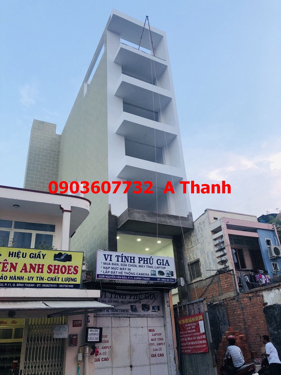 Bán Khách sạn Lê Thị Hồng Gấm, Quận 1, 5x20m, H+8T, 48 Tỷ LH 0903607732