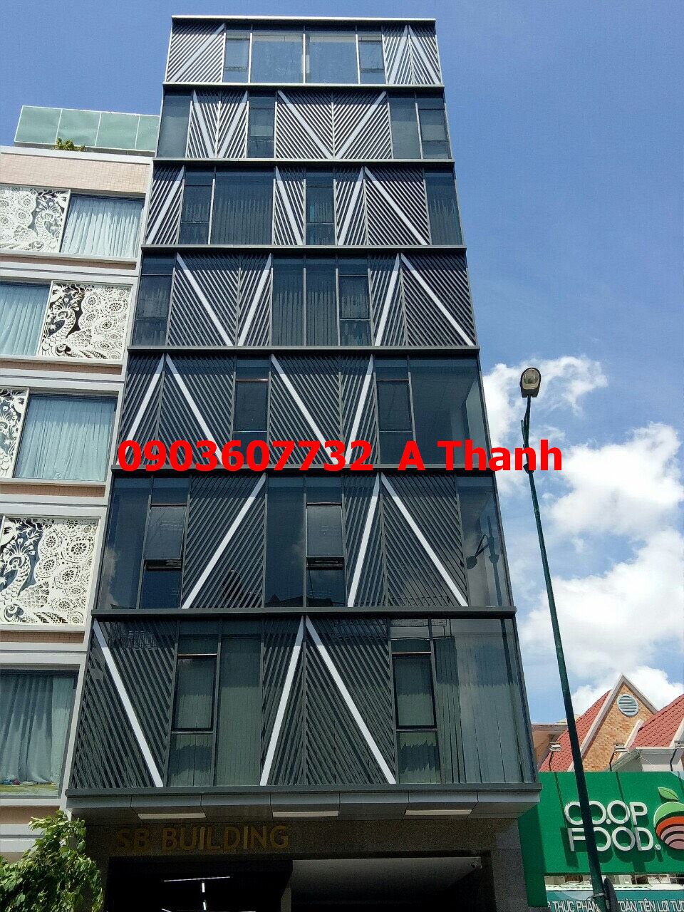 Bán nhà MT Huỳnh Thúc Kháng - Nguyễn Huệ, 5x18m, 52 tỷ, 8 tầng, LH 0903607732