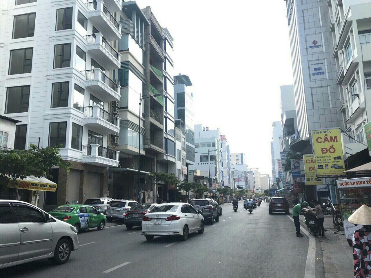 Bán nhà giá cực tốt mặt tiền Nguyễn Văn Cừ-Nguyễn Trãi quận 5, DT 4x18m không lộ giới. Giá hơn 28 tỷ