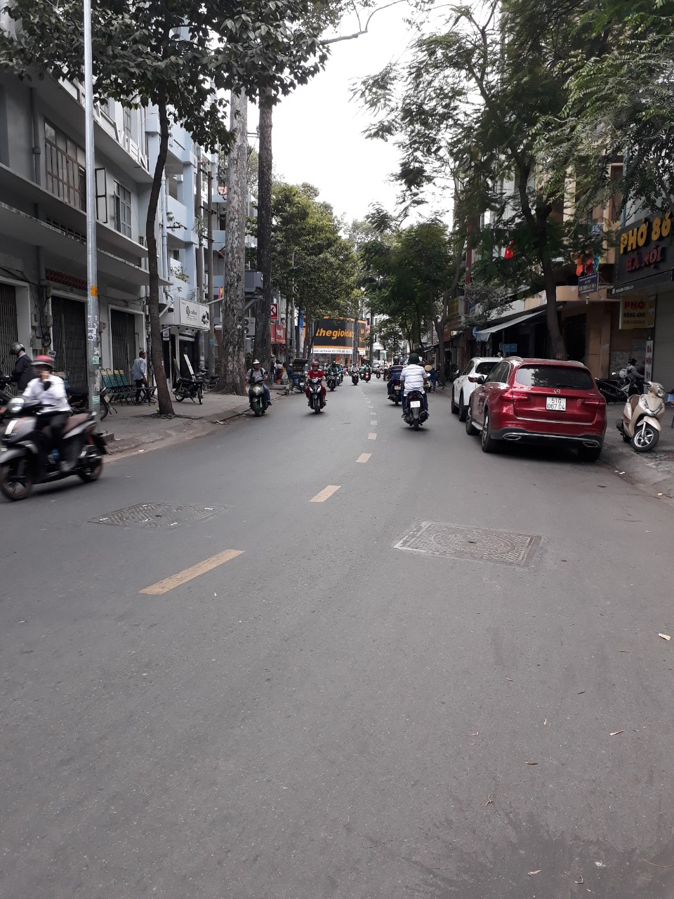 Bán nhà biệt thự mới giá siêu rẻ (6.8 tỷ) đường Huỳnh Mẫn Đạt, quận 5, DT: 6m x 7m