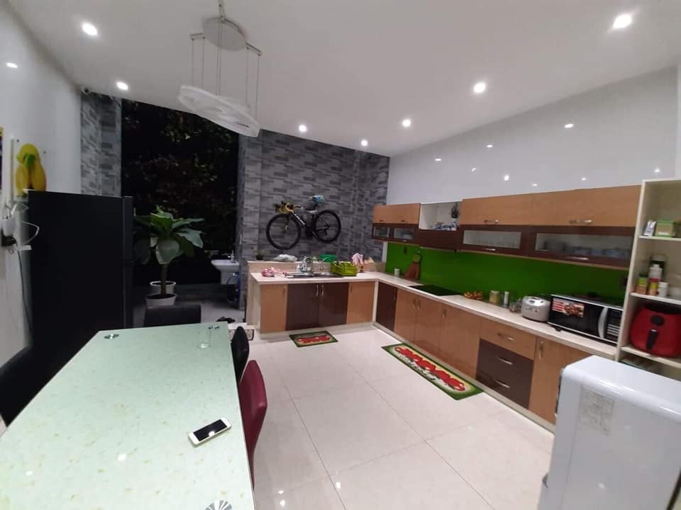 Bán Nhà Trần Cao Vân Phú Nhuận, 4,5 x 14 Hẻm Xe Hơi 3 Tầng Giá 8 Tỷ TL