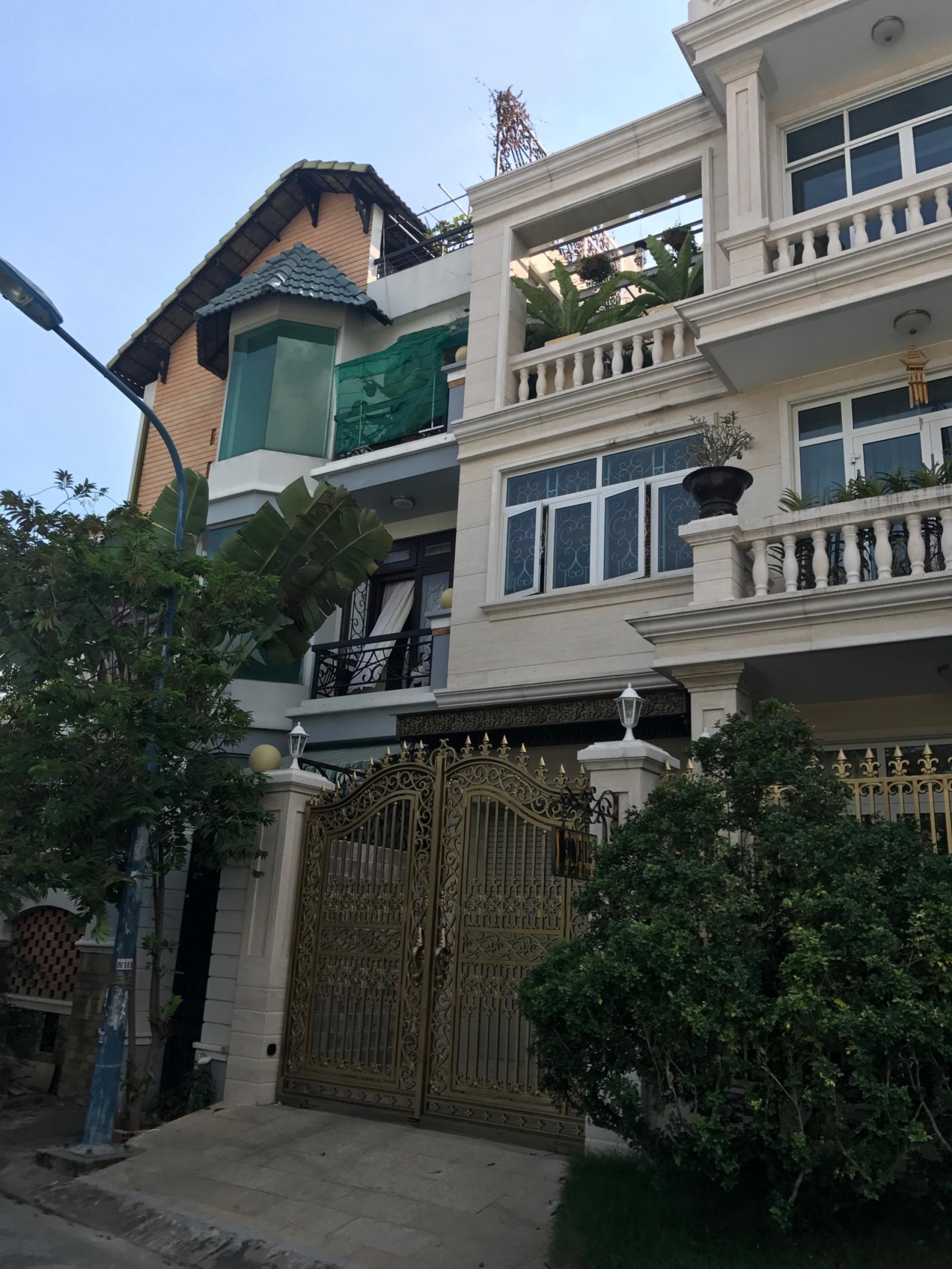 Bán nhà MT khu dân cư Bình Phú,F10, Q6, 4*12m, 3 tầng ST, giá CỰC RẺ: 6 Tỷ 6 TL.