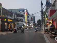 Bán nhanh căn góc 2 MT Phan Văn Trị P7 Q. Gò Vấp. Gần sát Vincom siêu vị trí (4.3x21m) 90.3m2 17 tỷ