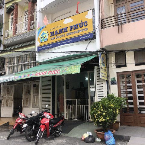 Bán nhà MT đường Đỗ Ngọc Thạnh - Nguyễn Chí Thanh. Quận 5. Đối diện trung tâm thương mại.