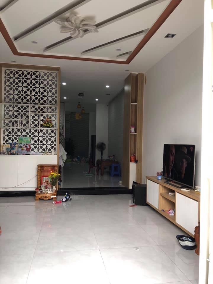 Bán nhà 5.5 tỷ, 4x18m 3 lầu HXH đường Trương Phước Phan, phường bình trị đông
