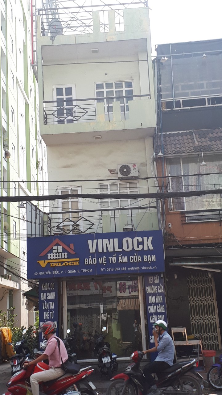 Bán nhà MT đường An Dương Vương, Q5, DT 4mx21m, trệt 3 lầu ST giá 22.5 tỷ