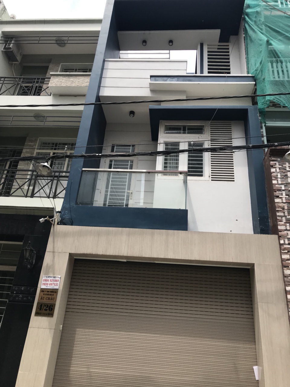 Bán nhà trả nợ nhà MTND đường Nguyễn Minh Hoàng khu K300, P. 12, Q. Tân Bình giá 12.5 tỷ TL