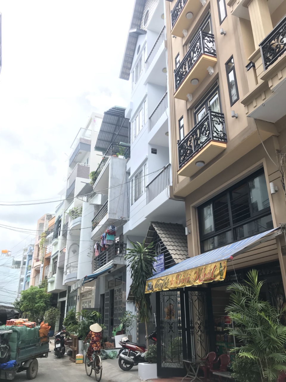 Nhà HXH 6m đường Trường Chinh- Tân Bình, giá chỉ hơn 80tr/ m2, Diện tích 5 x24m, 