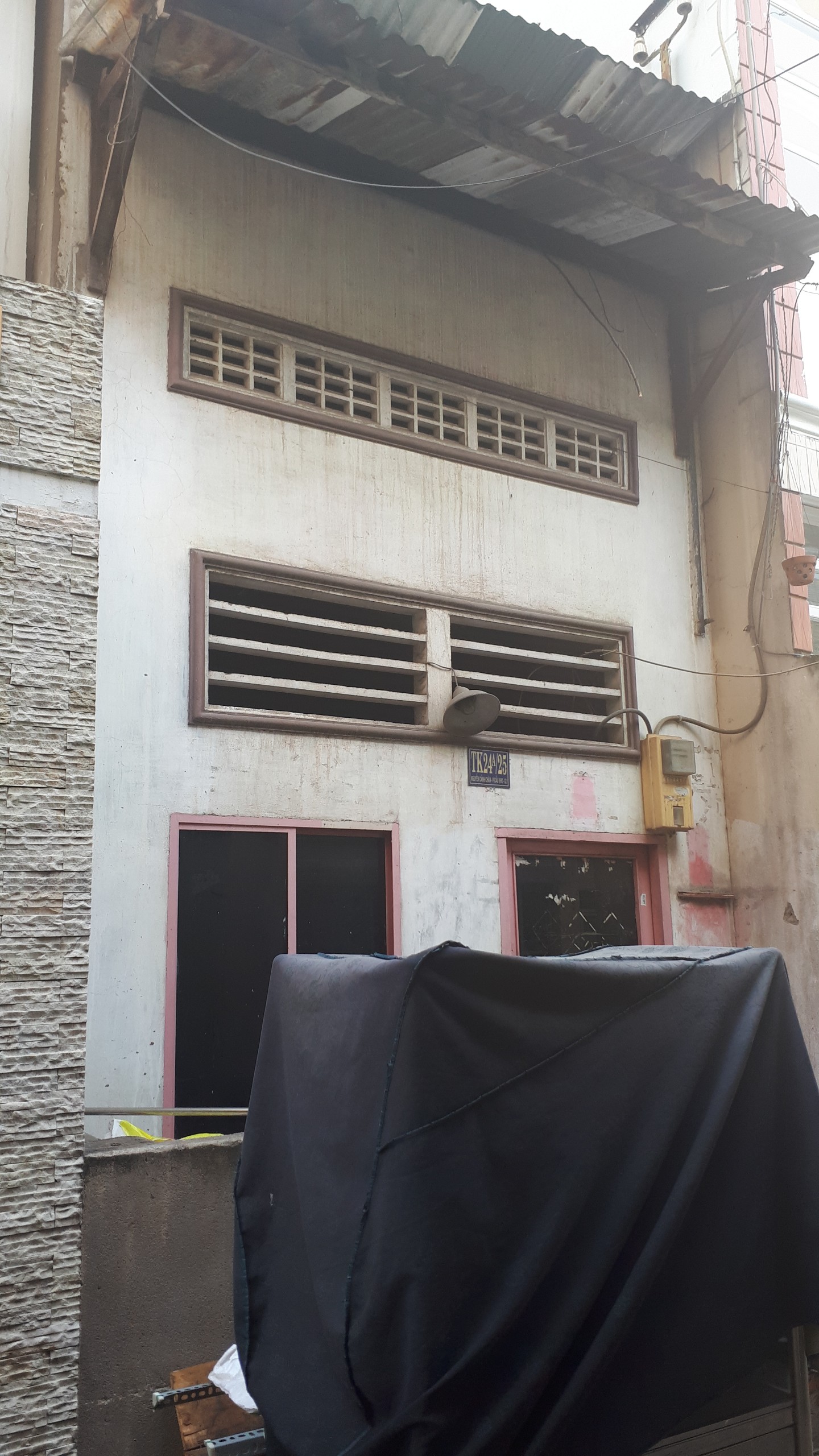 Bán nhà mặt tiền 3 Tháng 2, P. 7 Q. 11, DT 4.8x18m, 3 lầu, vị trí cực đẹp, giá 25.9 tỷ TL