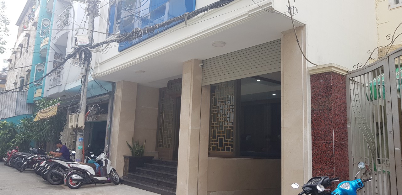 Cho Thuê Nguyên căn Tòa Nhà Đang cho Thuê làm Căn Hộ Dịch Vụ với 34 phòng cao cấp Đường Nguyễn Thái Bình