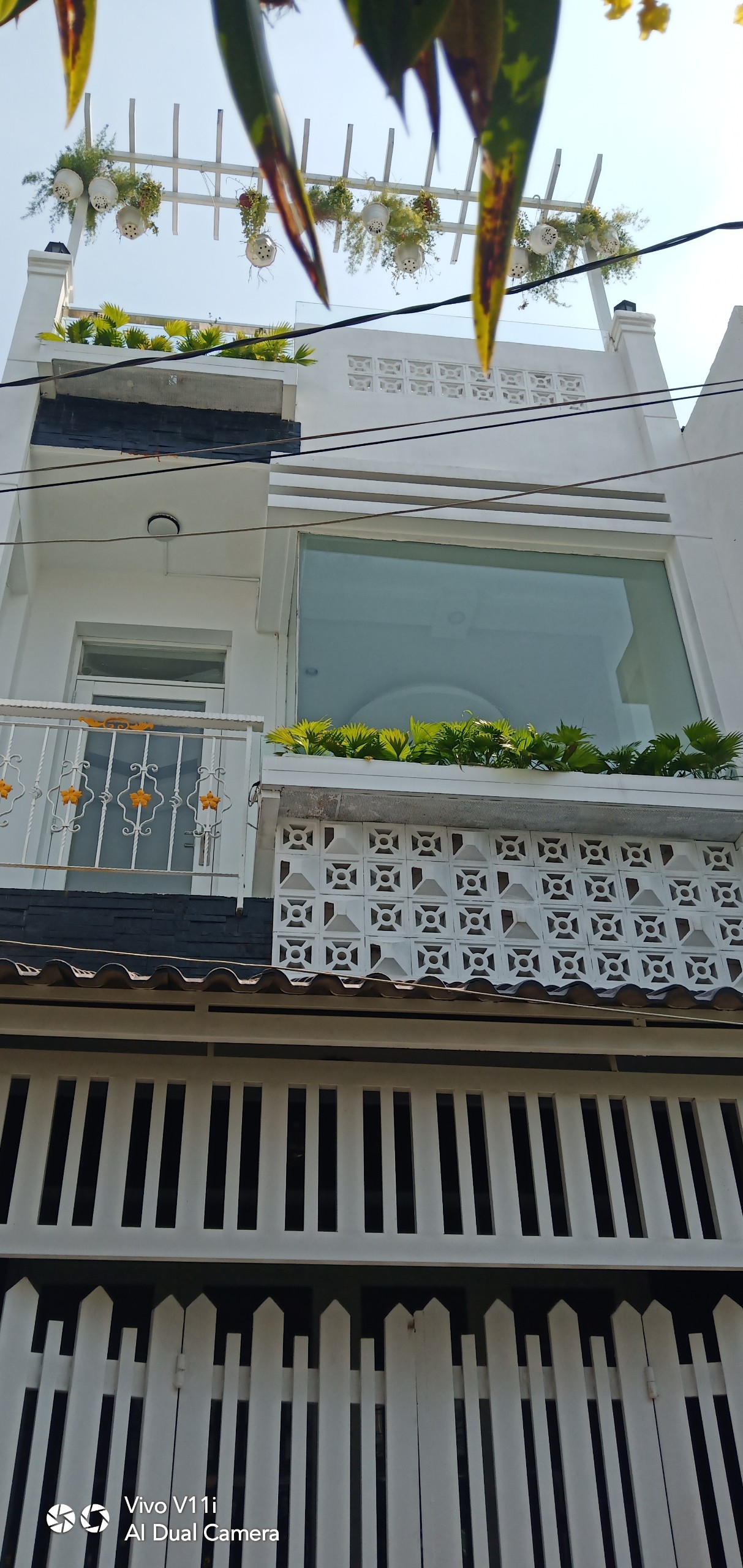 Bán nhà mới hẻm 270 đường Huỳnh Tấn Phát P.Tân Thuận  Tây Q7