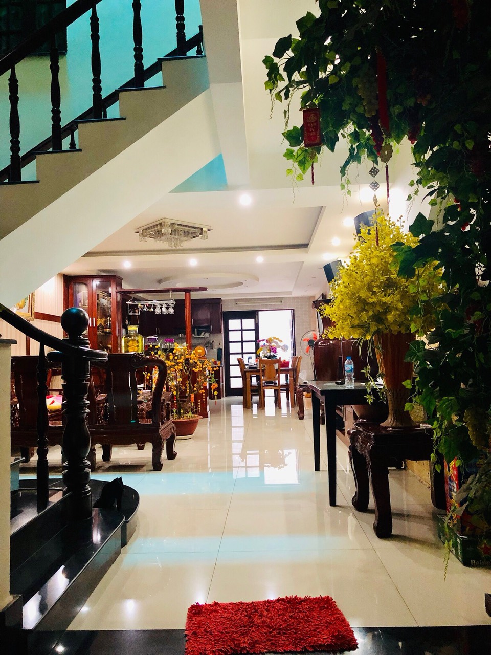 Bán nhà hàng mặt tiền phố Trần Não, Bình An, Quận 2 đang cho thuê 400 triệu/tháng, giá 198 tỷ. LH; 0933818298